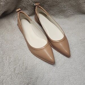 Vince Camuto Pointed Slingback Flats in Light Brown